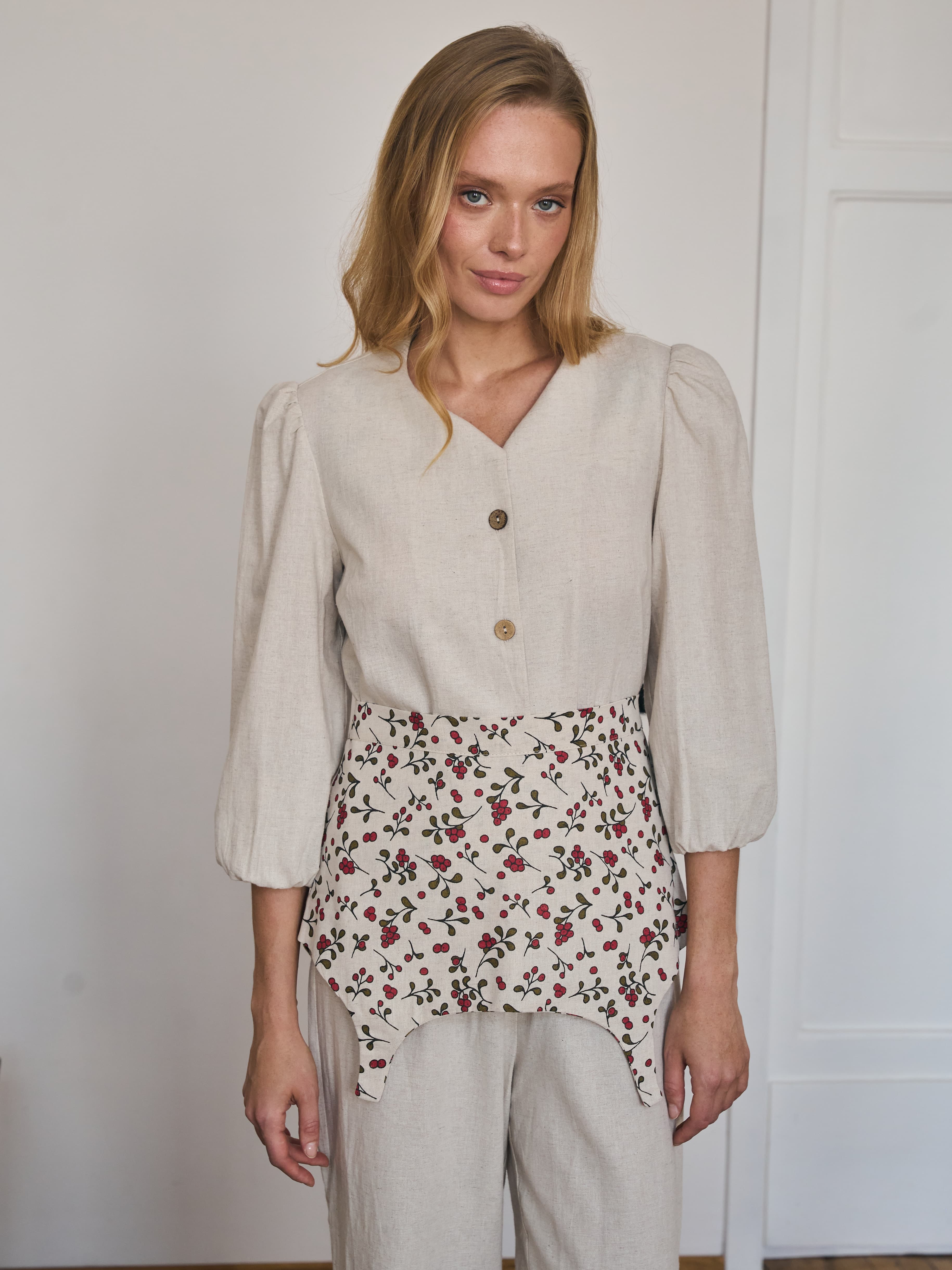 Пояс баска изо льна на талию