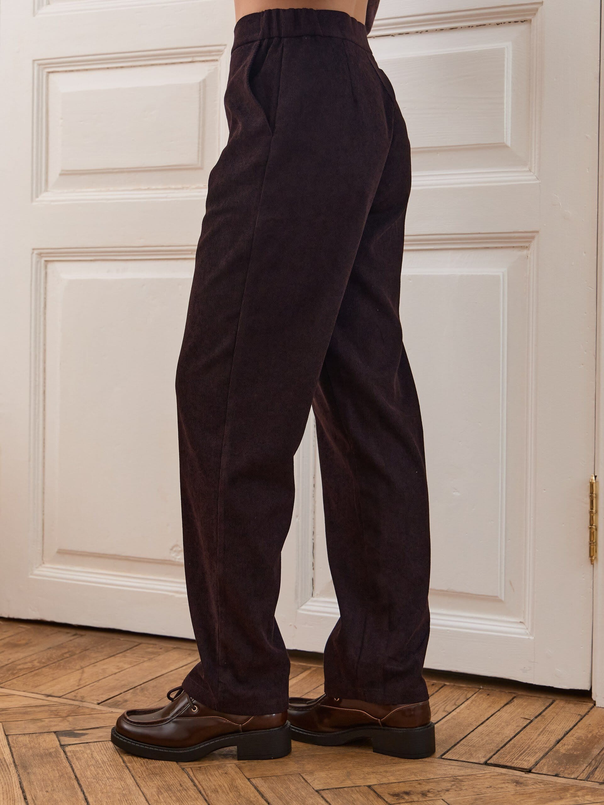 Брюки классические вельветовые. Фото 1