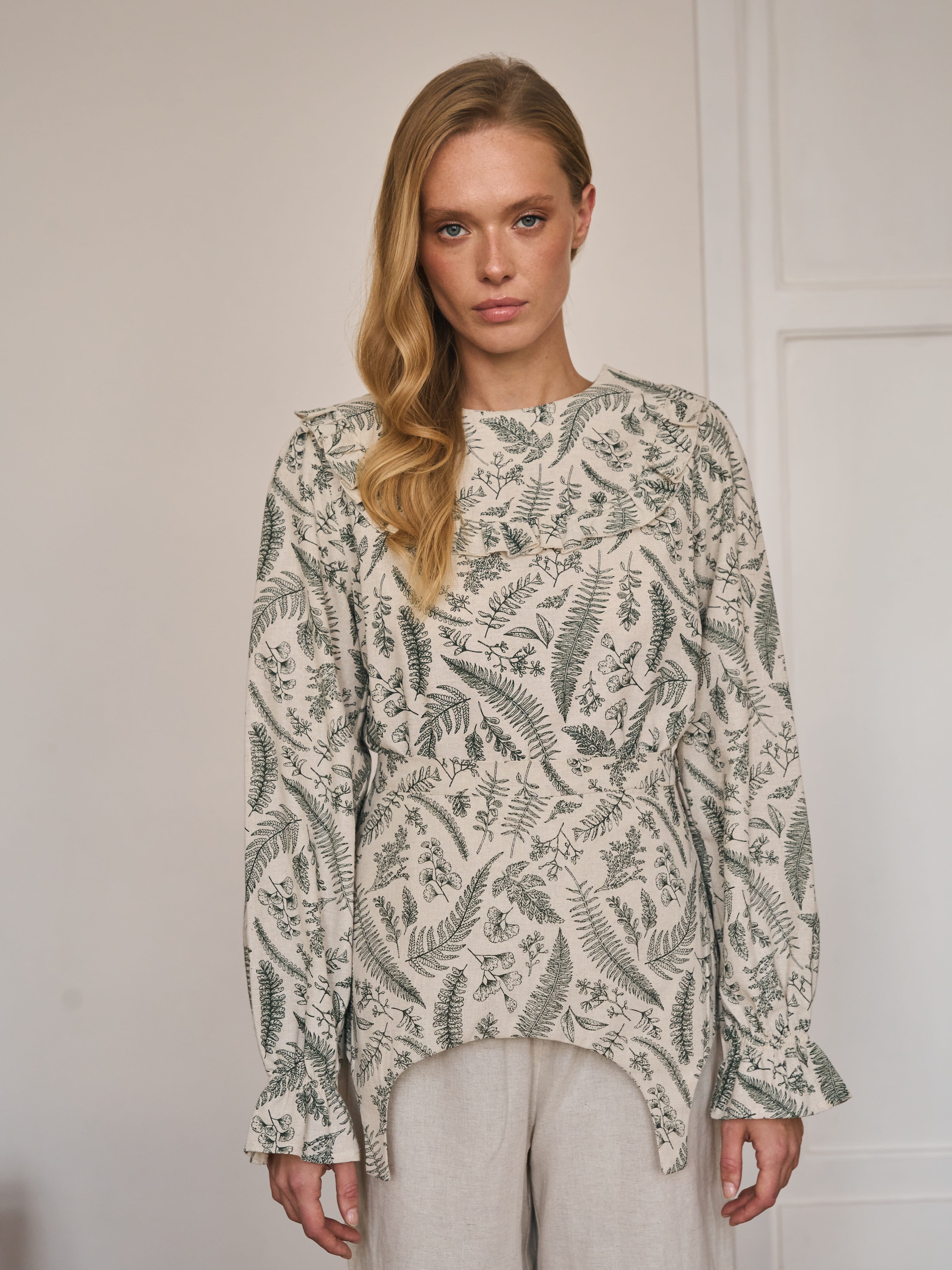 Пояс баска изо льна на талию